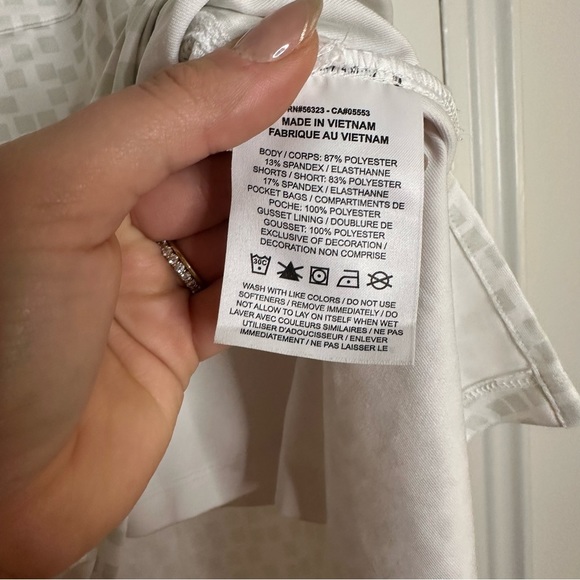 Nike Dri-Fit 17” Golf Skirt UV Grid Print Tennis Skort White Athletic Preppy XS - Picture 15 of 15